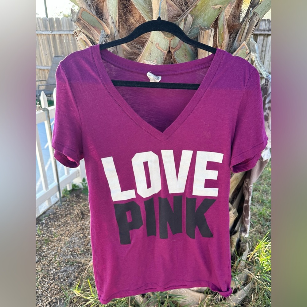 Love PINK T-Shirt
